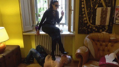 Mistress Gaia – Gobble My Boots Bitch