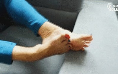 Dame Slave Gets Abased And Is Worship Mistress’s Feet