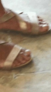 Sexy Black Mummy Feet With Carmel Corns On Her Tippy Gold Suckable Sexy Toes