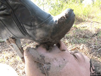 Extrem Muddy Boots Cleaning And Spitton