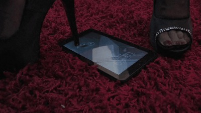 Extremely Sexy Tablet Crush